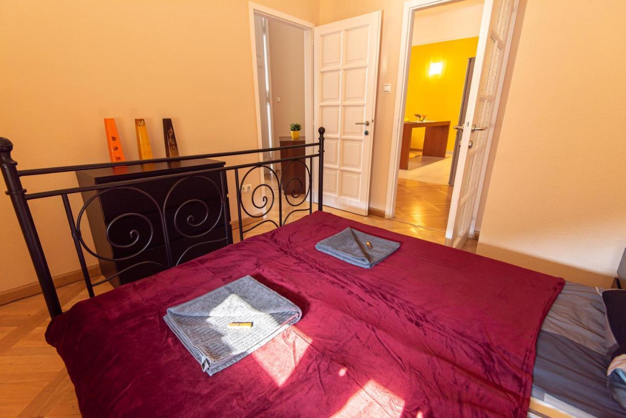 Patrik'S Budapest Center Apartment Bagian luar foto