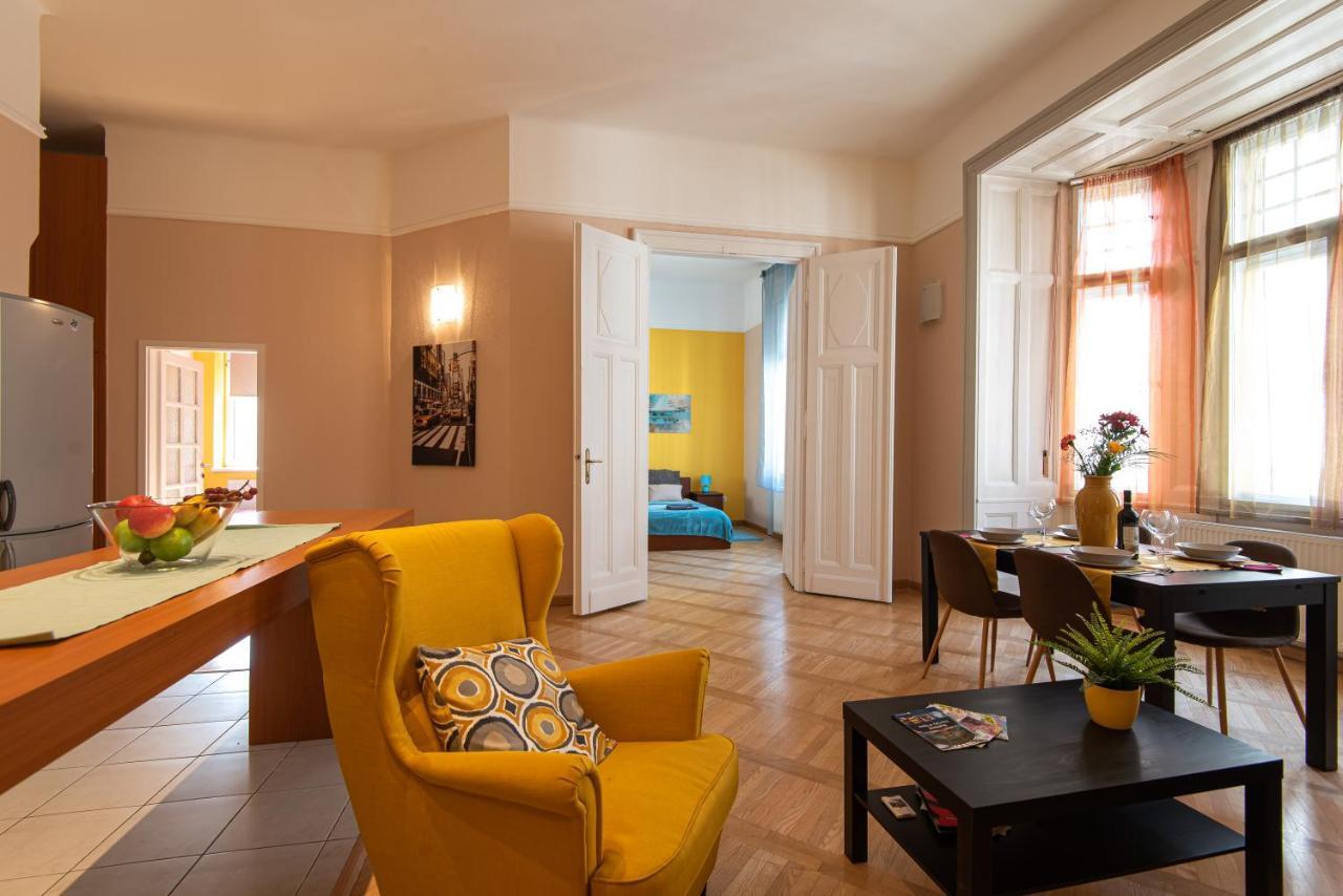 Patrik'S Budapest Center Apartment Bagian luar foto